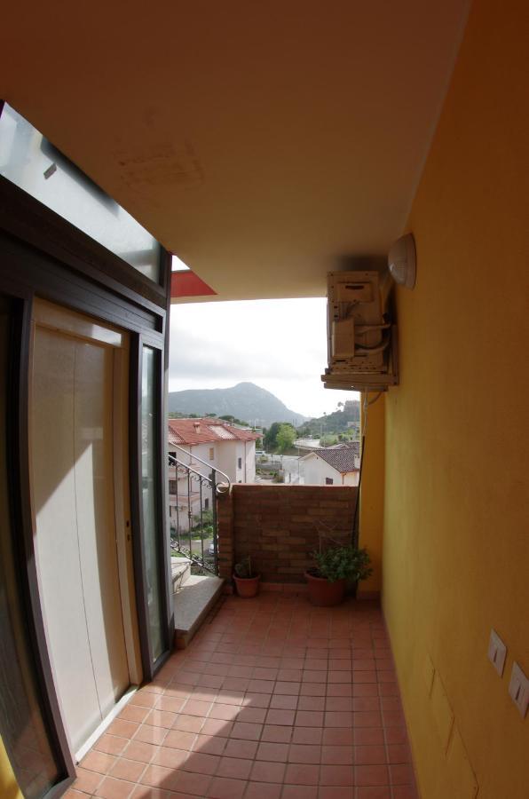 Pozzo Sella Aparthouse - Tramonto Sulla Miniera Иглесиас Экстерьер фото